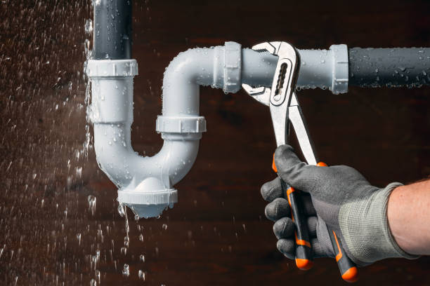 Professional Leak Detection technician working in Chisago City, MN